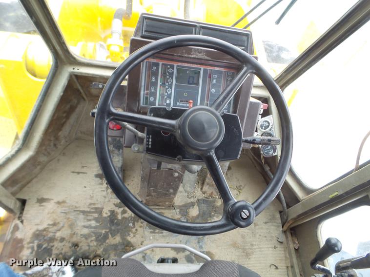 image for item DX9748 1986 Komatsu WA500-1 wheel loader