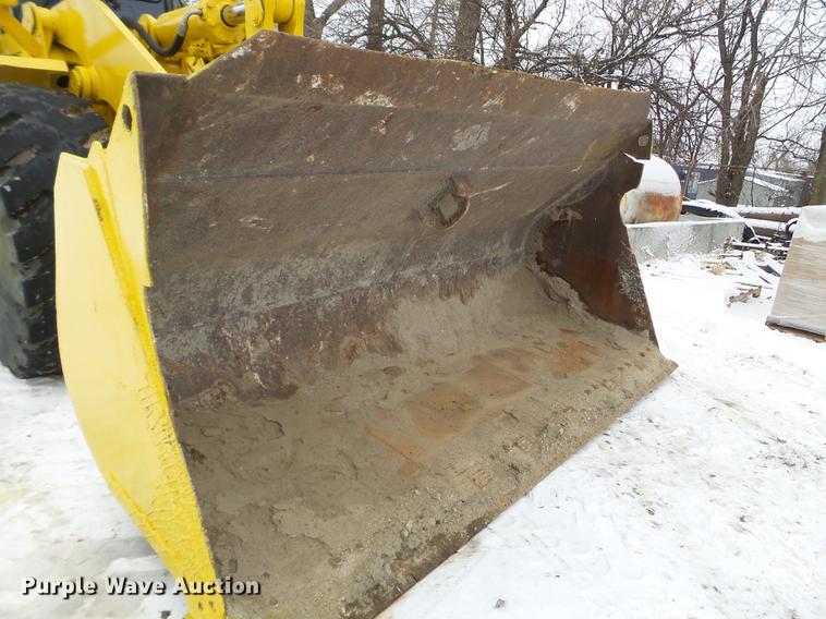 image for item DX9748 1986 Komatsu WA500-1 wheel loader