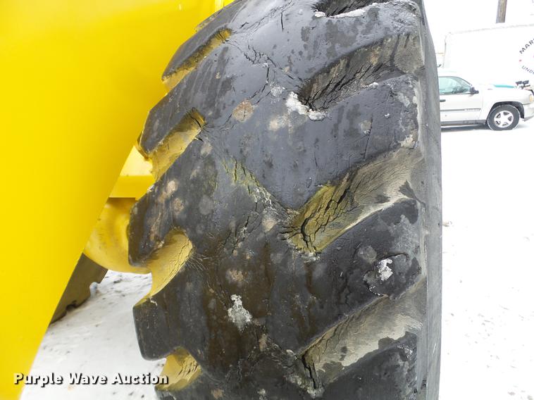 image for item DX9748 1986 Komatsu WA500-1 wheel loader