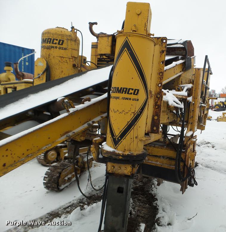 image for item DX9749 1980 Gomaco GT6300 Commander III paver