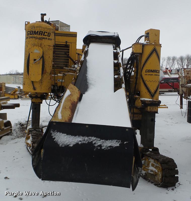 image for item DX9749 1980 Gomaco GT6300 Commander III paver