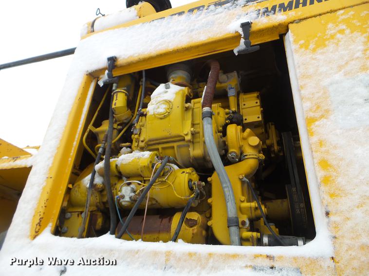 image for item DX9749 1980 Gomaco GT6300 Commander III paver