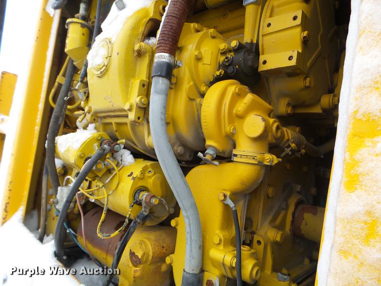 image for item DX9749 1980 Gomaco GT6300 Commander III paver