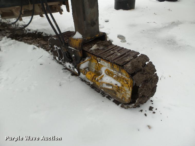 image for item DX9749 1980 Gomaco GT6300 Commander III paver