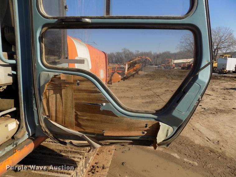 image for item DY9164 1994 Hitachi EX200LC excavator