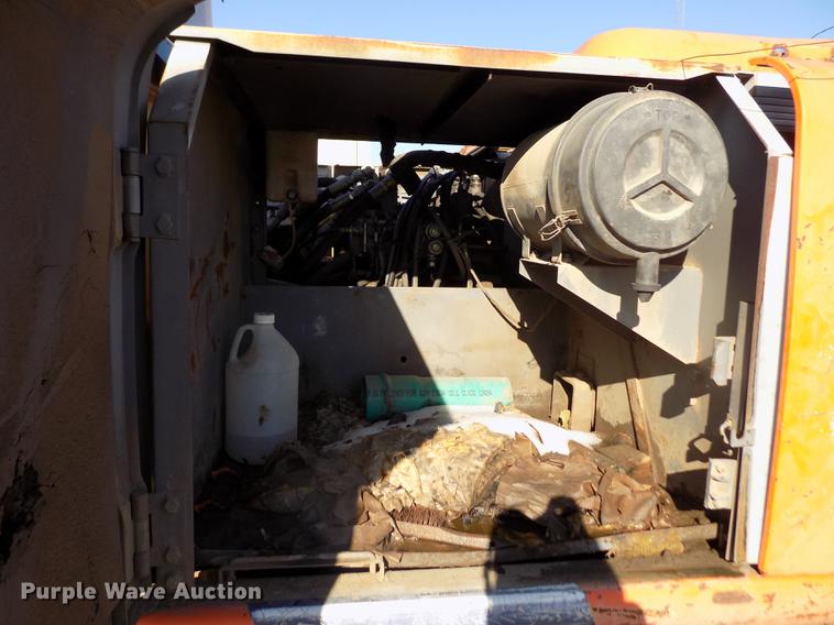 image for item DY9164 1994 Hitachi EX200LC excavator