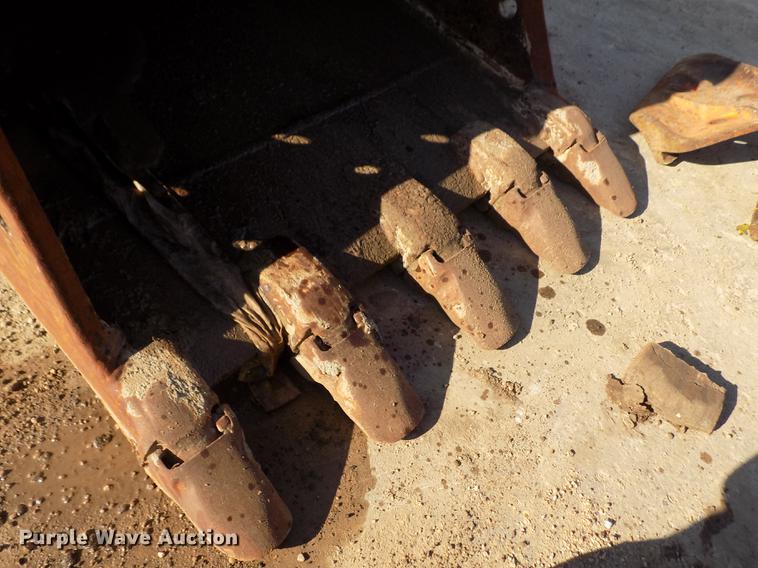 image for item DY9164 1994 Hitachi EX200LC excavator