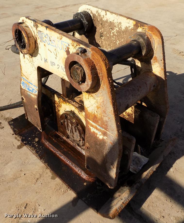 image for item DY9165 Kent KHP210 plate compactor