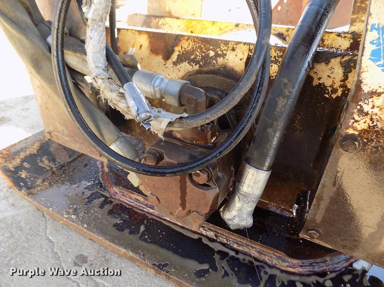 image for item DY9165 Kent KHP210 plate compactor