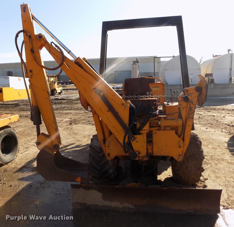 image for item DY9166 1980 Case DH5 trencher