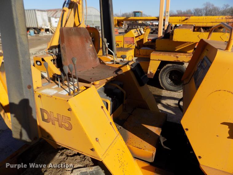 image for item DY9166 1980 Case DH5 trencher