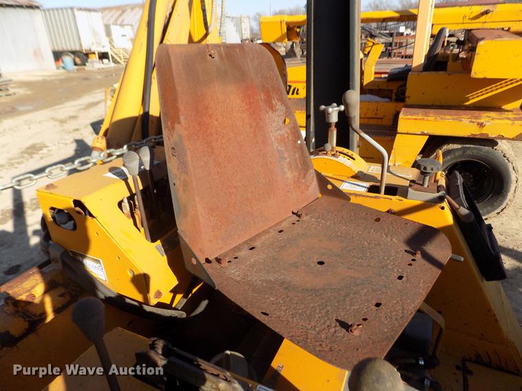 image for item DY9166 1980 Case DH5 trencher