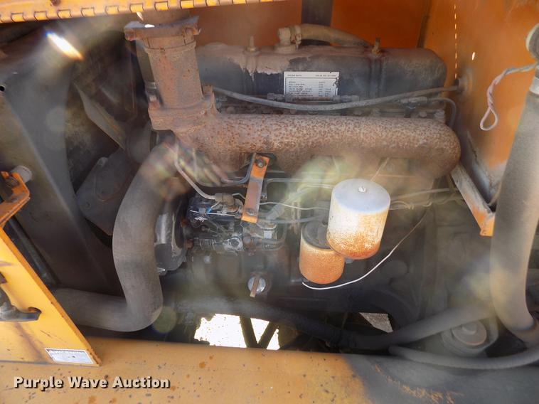 image for item DY9166 1980 Case DH5 trencher