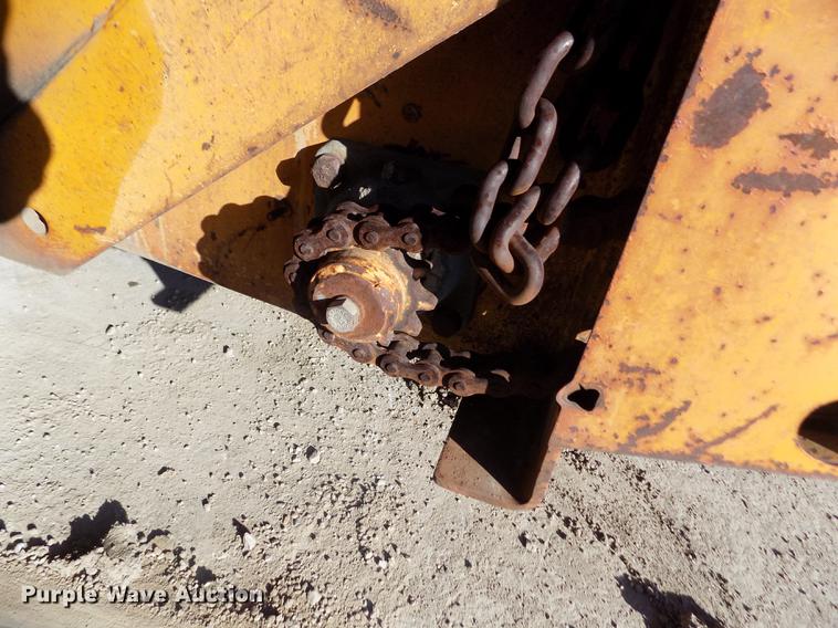 image for item DY9166 1980 Case DH5 trencher