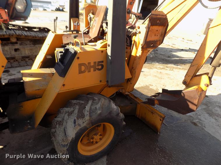 image for item DY9166 1980 Case DH5 trencher