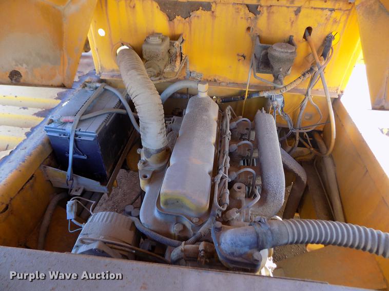 image for item DY9167 1984 BMC MH42B breaker