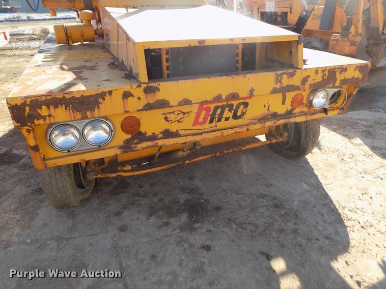 image for item DY9167 1984 BMC MH42B breaker