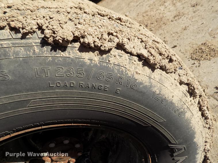 image for item DY9167 1984 BMC MH42B breaker