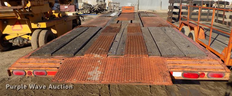 image for item DY9168 1992 Trail-Eze equipment trailer