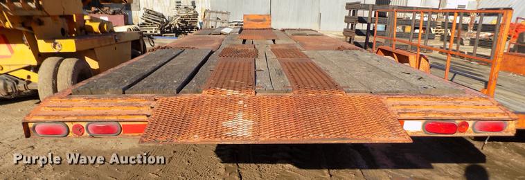 image for item DY9168 1992 Trail-Eze equipment trailer