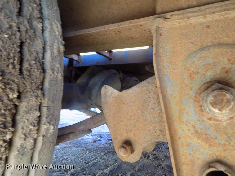 image for item DY9168 1992 Trail-Eze equipment trailer