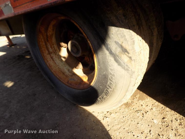 image for item DY9168 1992 Trail-Eze equipment trailer