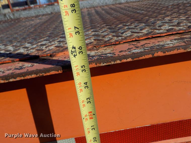 image for item DY9168 1992 Trail-Eze equipment trailer