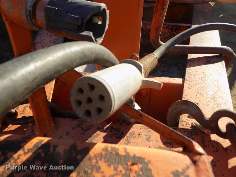 image for item DY9168 1992 Trail-Eze equipment trailer