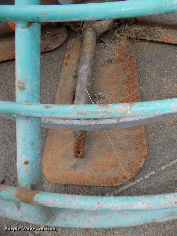 image for item DZ9615 MQ Whiteman HHN34TVDTCSL5 power trowel