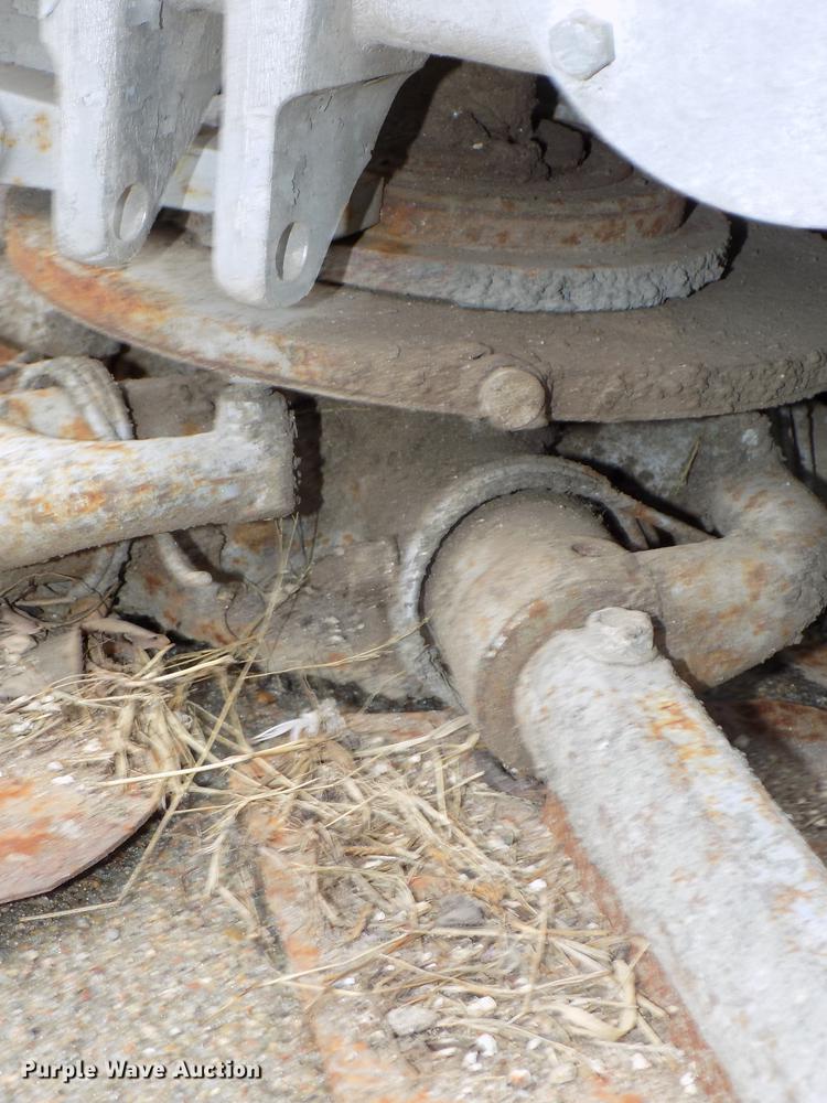 image for item DZ9615 MQ Whiteman HHN34TVDTCSL5 power trowel