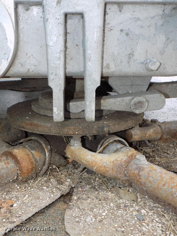 image for item DZ9616 MQ Whiteman HHN34TVDTCSL5 power trowel