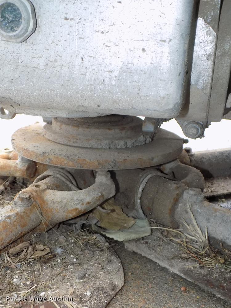 image for item DZ9616 MQ Whiteman HHN34TVDTCSL5 power trowel