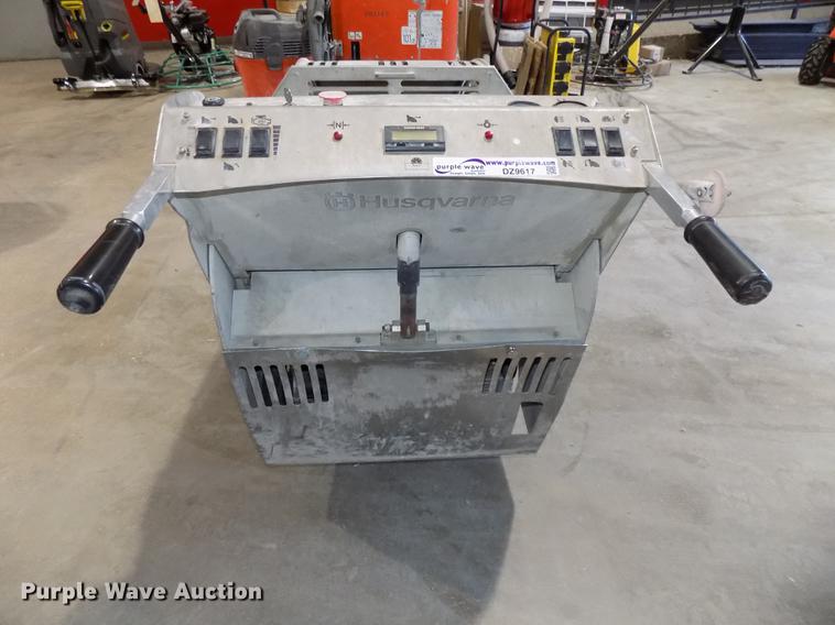 image for item DZ9617 2012 Soffcut X4200 concrete saw