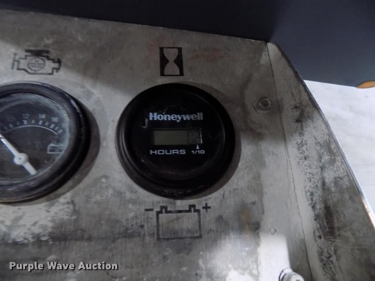 image for item DZ9617 2012 Soffcut X4200 concrete saw