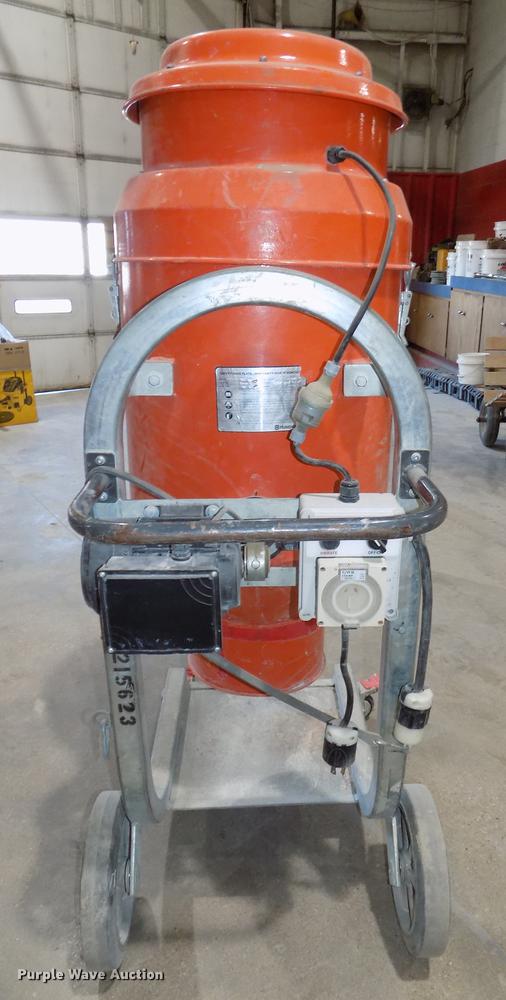 image for item DZ9619 (2) Husqvarna concrete dust extractor vacuums