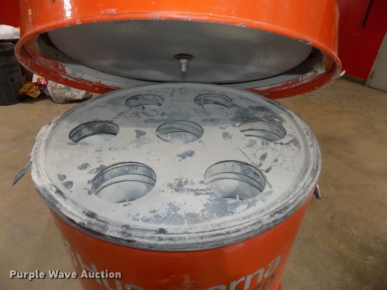 image for item DZ9619 (2) Husqvarna concrete dust extractor vacuums