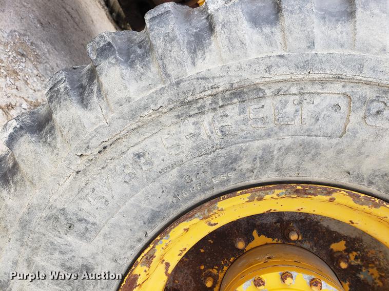 image for item EF9936 Condor RT48A boom lift