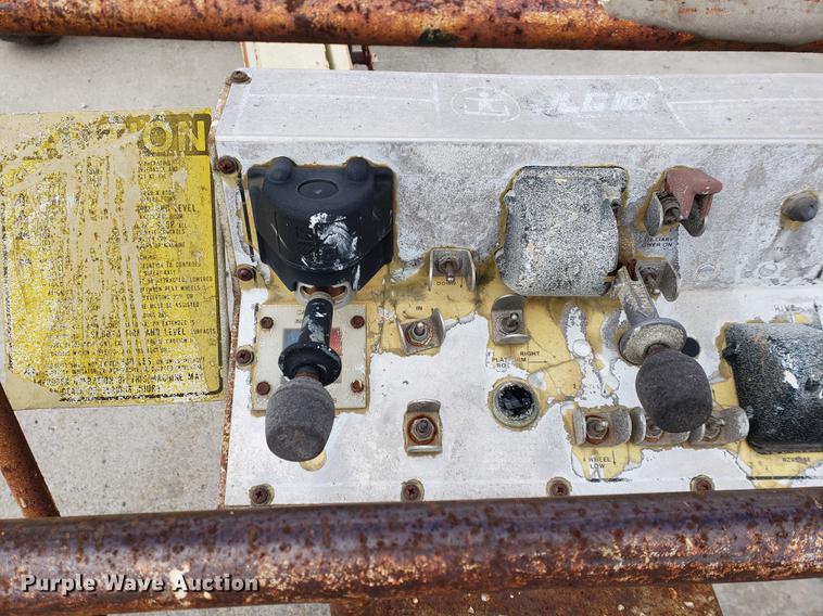 image for item EF9937 JLG 40H boom lift