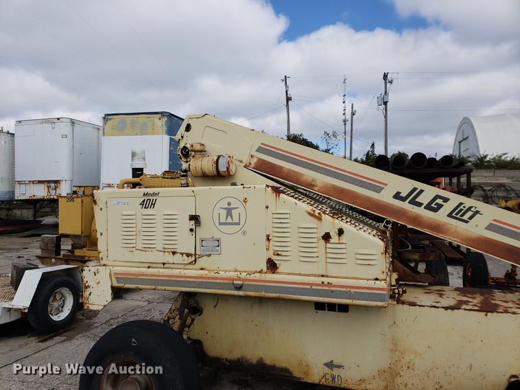 image for item EF9937 JLG 40H boom lift