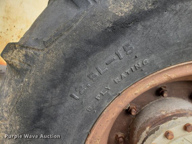 image for item EF9937 JLG 40H boom lift