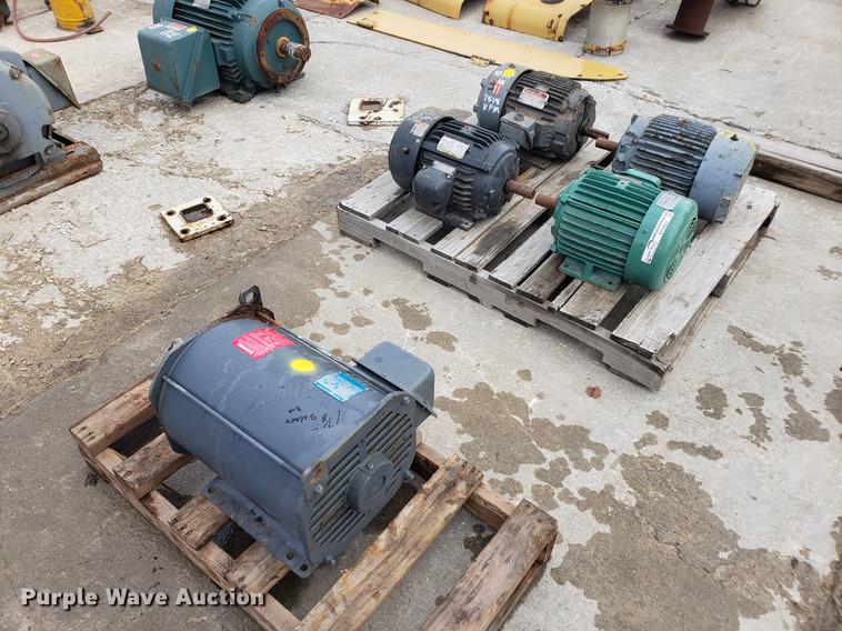 image for item EF9952 (5) electric motors