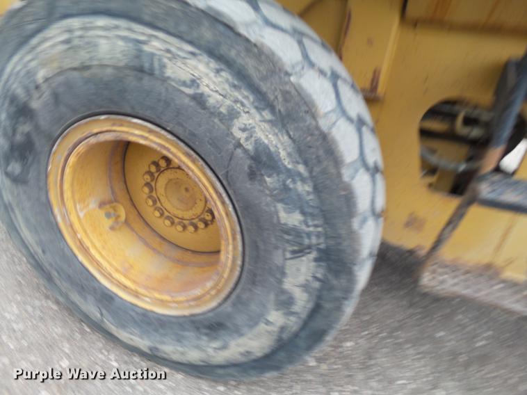image for item EI9689 1999 Caterpillar 938G wheel loader