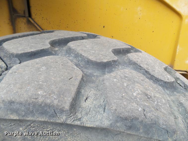 image for item EI9689 1999 Caterpillar 938G wheel loader