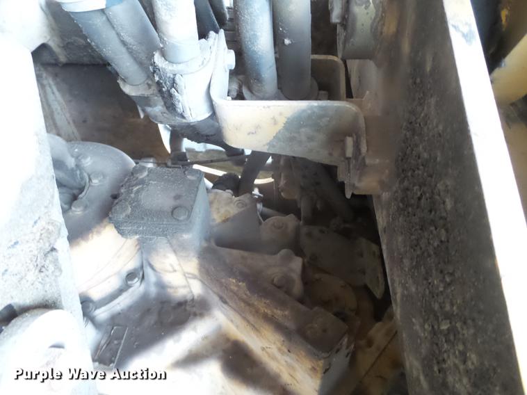 image for item EI9689 1999 Caterpillar 938G wheel loader