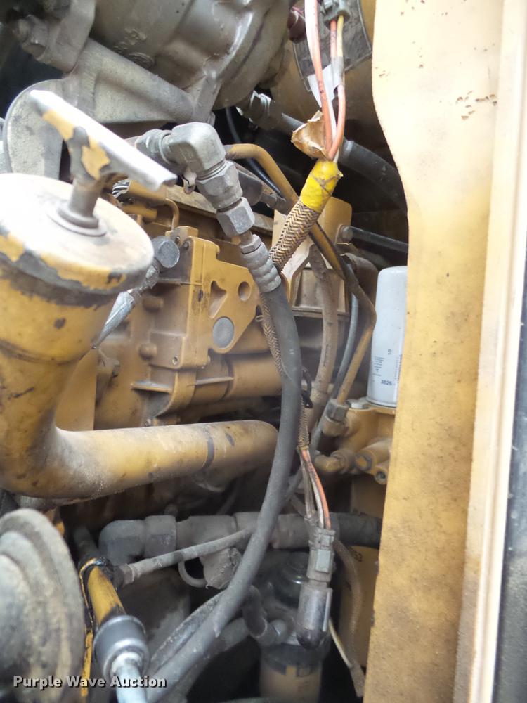 image for item EI9689 1999 Caterpillar 938G wheel loader