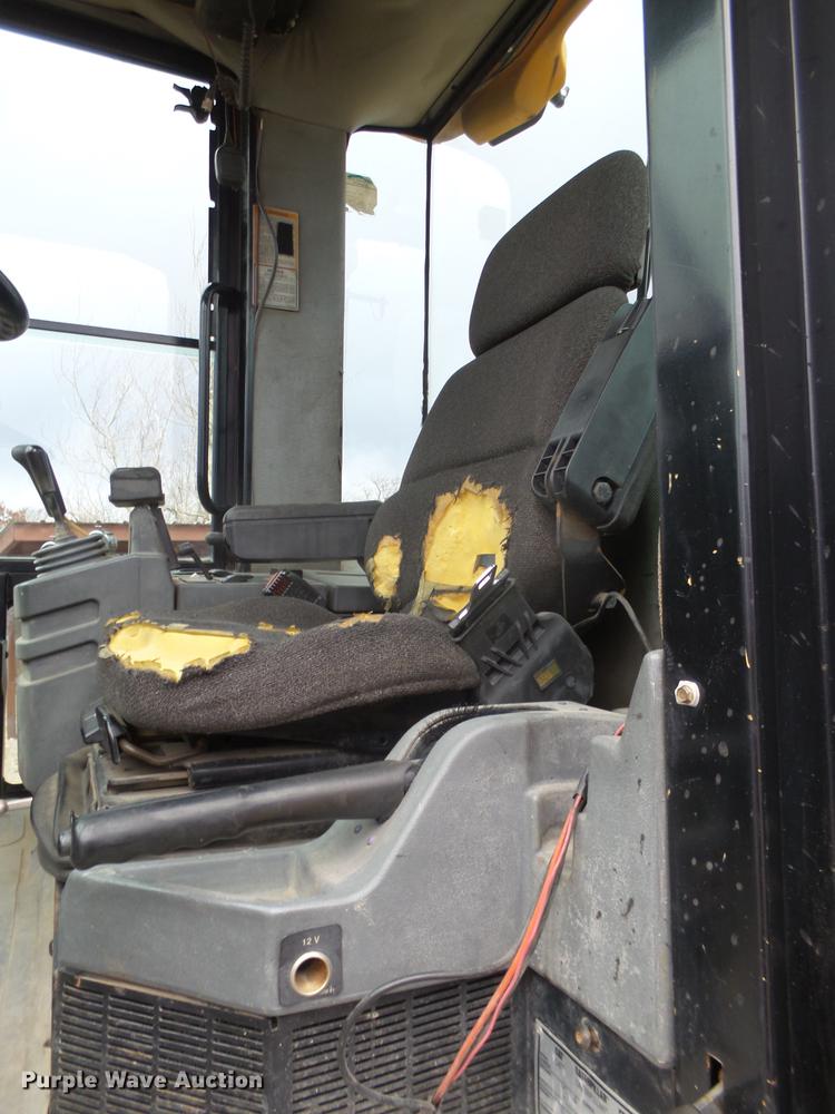 image for item EI9689 1999 Caterpillar 938G wheel loader