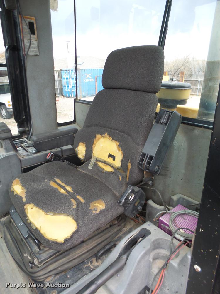 image for item EI9689 1999 Caterpillar 938G wheel loader