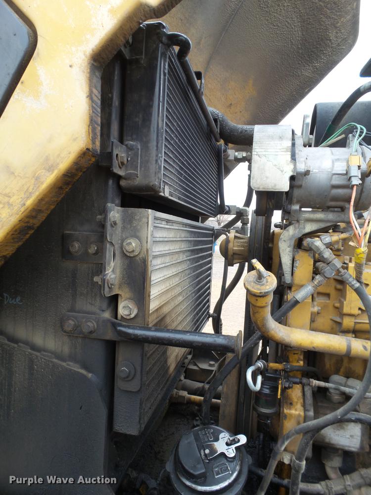 image for item EI9689 1999 Caterpillar 938G wheel loader