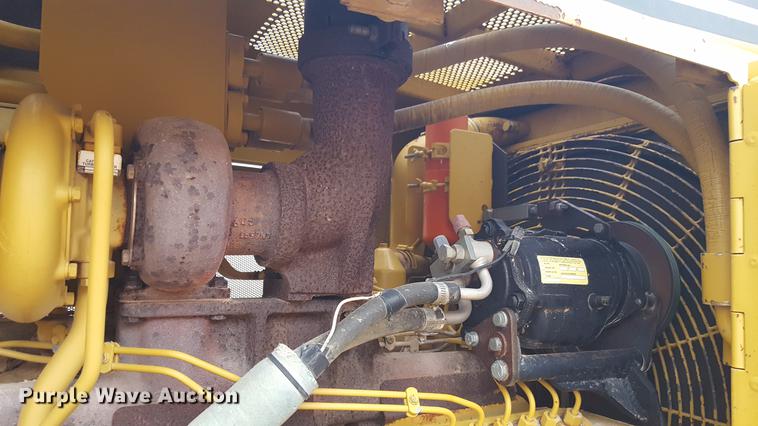 image for item EI9703 1995 Caterpillar D6D dozer