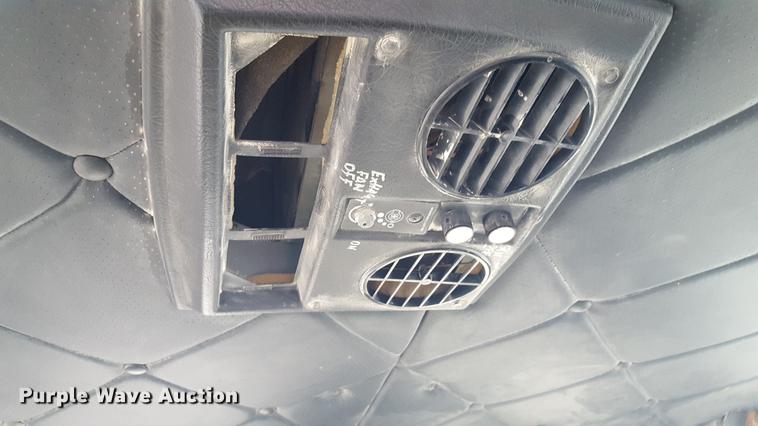 image for item EI9703 1995 Caterpillar D6D dozer